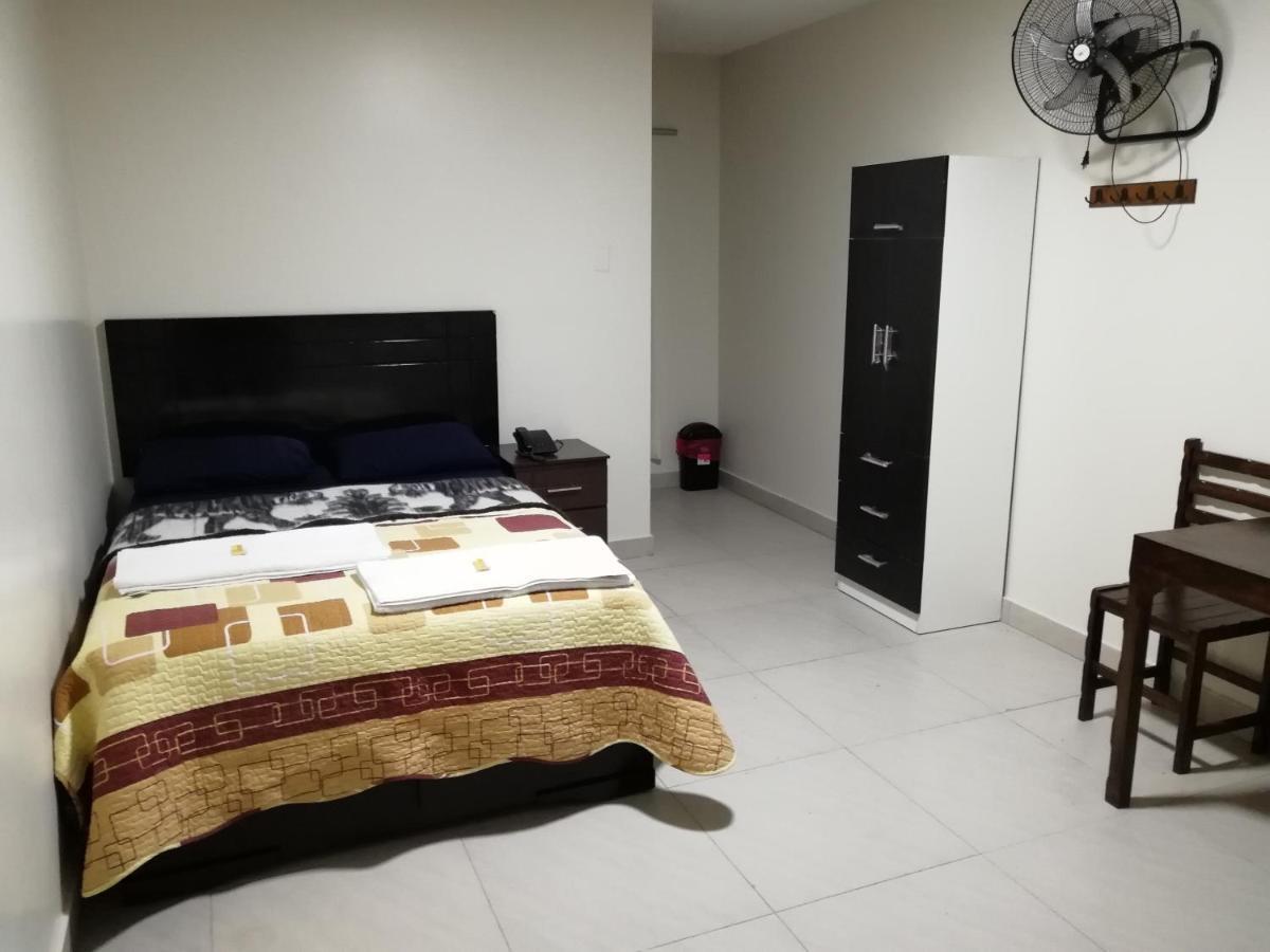 Maxy'S Inn Hotel & Suite Lima Exterior foto